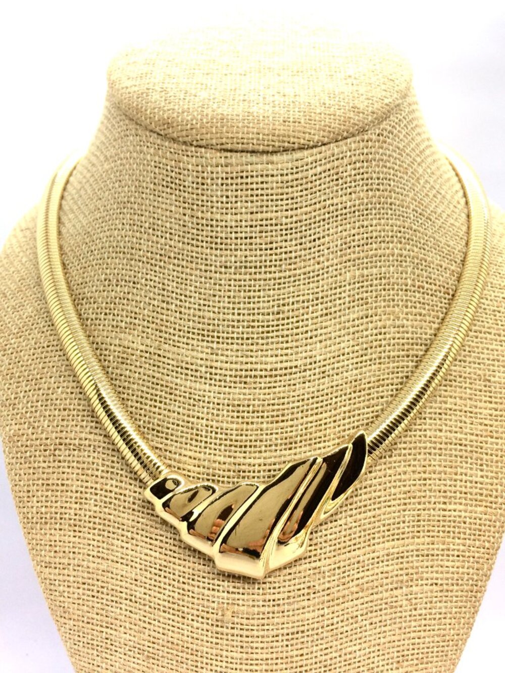 VINTAGE TRIFARI NECKLACE Gold Tone Snake Chain Modernist Sculptural Bib Collar - Picture 2 of 15